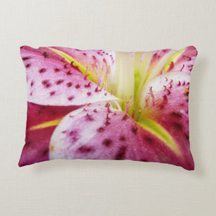 Stargazer Lily Bright Magenta Floral Accent Kussen