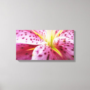 Stargazer Lily Bright Magenta Floral Canvas Afdruk