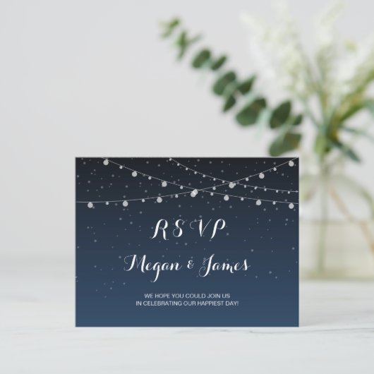 Starry Night Rustic Wedding Carte Postale RSVP (Debout devant)