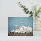 Start van Antares Rocket Briefkaart (Staand voorkant)