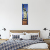 Statue De La Liberté Sur Une Toile Verticale De Nu (Insitu(Chambre))