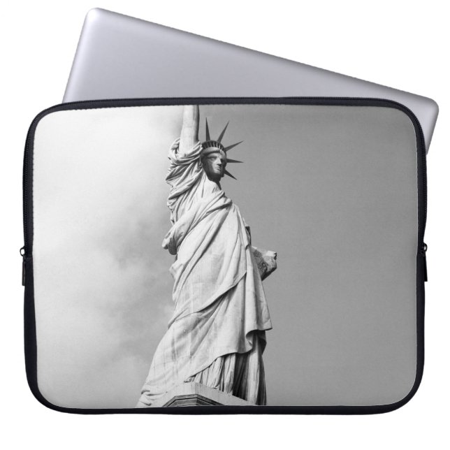 STATUUT VAN DE VRIJHEID LAPTOP SLEEVE (Voorkant)