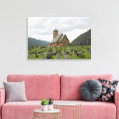 Stave kerk met begraafplaats in Noorwegen canvas (Insitu (Woonkamer))