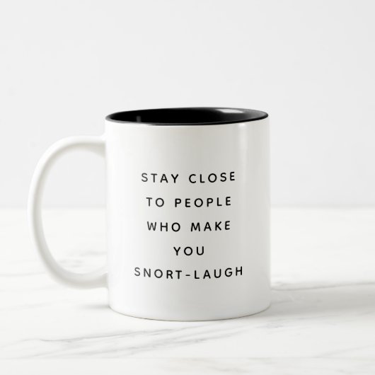 Stay Close to People Happy Humorous Mug (Gauche)