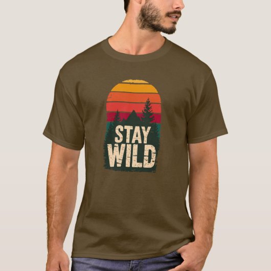 Stay Wild Vintage Sunset Mountain T-Shirt (Devant)