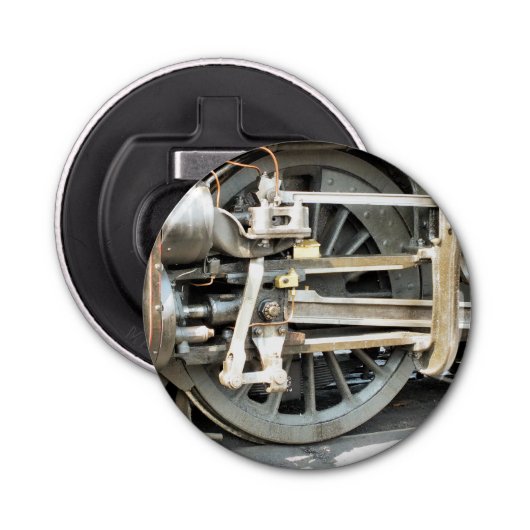 STEAM TRAINS BUTTON FLESOPENER (Voorkant)