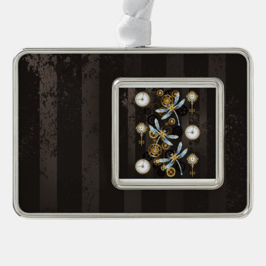 Steampunk Dragonflies op bruine gestreepte achterg Verzilverd Kader Ornament (Voorkant)