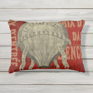 Steampunk Hot Air Ballon Ride grafische lettertype Buitenkussen