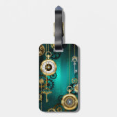 Steampunk Jewelry Watch on a Green Background Bagagelabel (Achterkant verticaal)