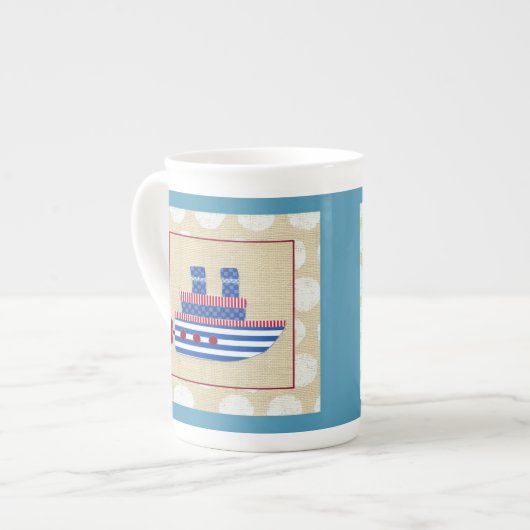 Steamship met Propeller en Blauwe Mokestacks Porselein Kop (Voorkant links)