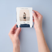 Stedelijk Chic Minimalistisch FOTO Save The Dates Flyer (Hand)