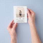 Stedelijk Chic Minimalistisch FOTO Save The Dates Flyer (Hand)