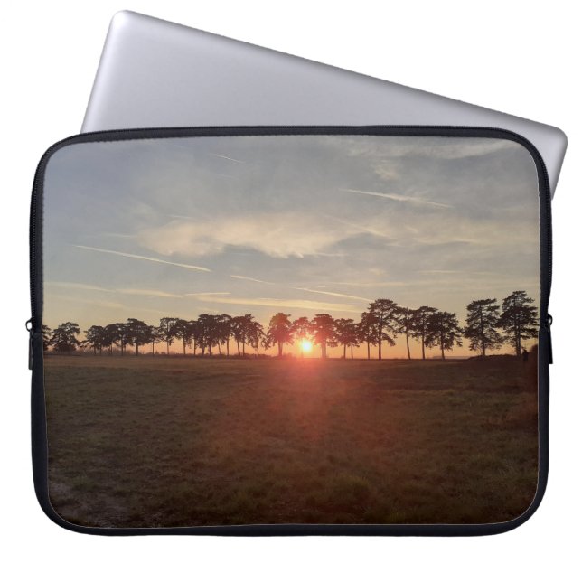 steegje van dennen laptop sleeve (Voorkant)