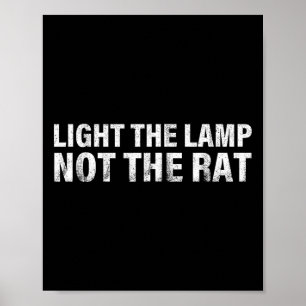 Steek de lamp aan, niet de rat Grappige kerst 1 Poster