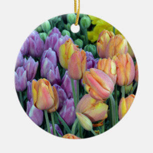 Steek van kleurrijke tulpen keramisch ornament