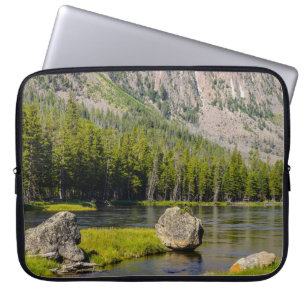 Steen in de Madison River Laptop Sleeve