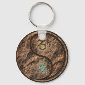 Steenbok & Aarde Hond Sleutelhanger (Achterkant)