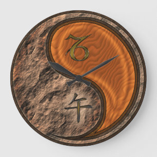 Steenbok & Houten Paard Grote Klok