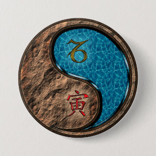 Steenbok & Water Tijger Ronde Button 7,6 Cm