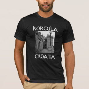 Steengebouwen in Korcula T-shirt