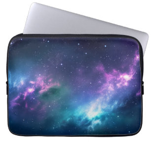 Stellaire verlichting: Nebula met gloeiende sterre Laptop Sleeve