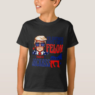Stem liever op een misdadiger dan op een Jack Trum T-shirt