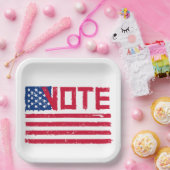 Stemming in commissie: met algemene stemmen aangen papieren bordje (Feest)