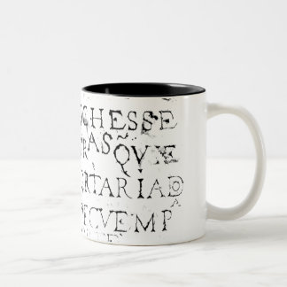 Stenen Bord aan een straat in Lissabon Tweekleurige Koffiemok