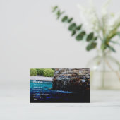 Stenen fontein in een in-ground zwembad visitekaartje (Staand voorkant)