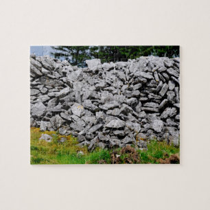 Stenen muren Inisheer Araneilanden Galway Ierland. Legpuzzel