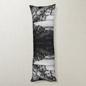 Stenen vleugels schedel lichaamskussen (Achterkant (Verticaal))