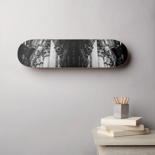 Stenen vleugels schedel skateboard (Muurkunst (Horizontaal))