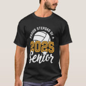 Stepdad Van Een Senior Volleybal Afstuderen Klasse T-shirt (Voorkant)