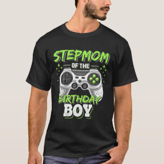 Stepmam van de geboorte jongen die familie video a t-shirt