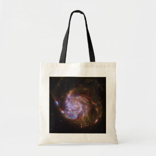 Stergeboorte in het Rad: M101 sterrenstelsel Tote Bag