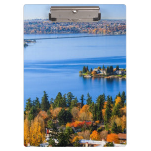 Sterke kleuren van de herfst in Bellevue Klembord