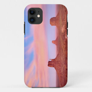 Sterke winden over Desert Valley iPhone 11 Hoesje