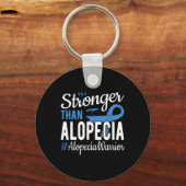 Sterker dan Alopecia Sleutelhanger (Voorkant)