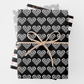 Sterren en hart op zwart en wit inpakpapier vel (In situ)