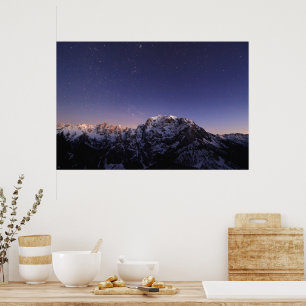 Sterrenhemel boven bergen poster
