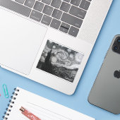 Sterrennacht I Vincent van Gogh Sticker (Laptop met iPhone)