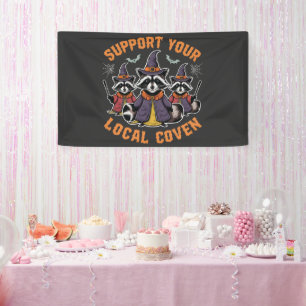 Steun Je Lokale Coven Spookachtige Wasbeer Hallowe Spandoek