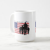 Steun onze troepen koffiemok (Voorkant links)