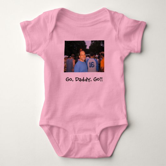 Steve tri, ga, papa, ga! romper (Voorkant)