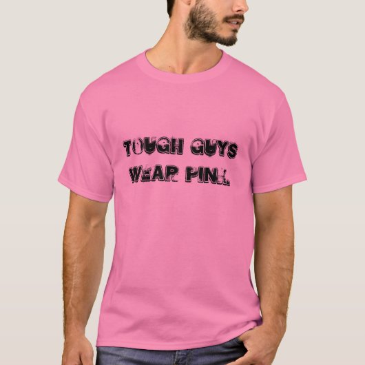 Stevige jongens draag roze. t-shirt (Voorkant)
