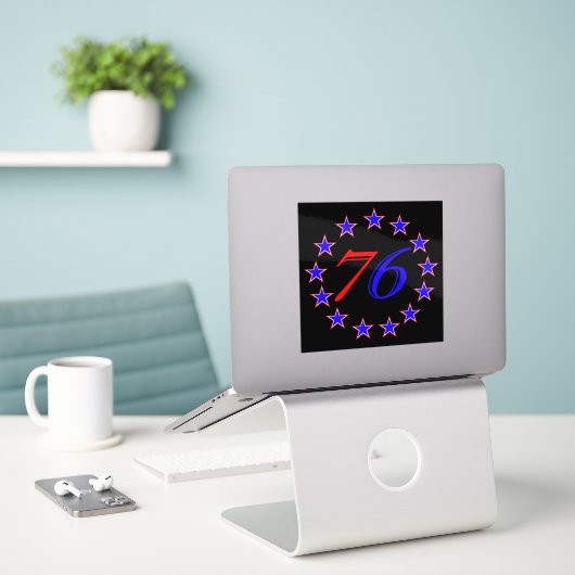 Sticker 13 étoiles (Ordinateur portable sur le bureau)