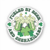 Sticker Alimenté Par La Bière Et Les Shenanigans (Recto)