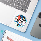 Sticker Animaniacs | Warner Siblings Circle Graphic (Ordinateur portable avec iPhone)