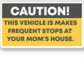 Sticker Attention, ce véhicule fait des arrêts fréquents à (Devant)