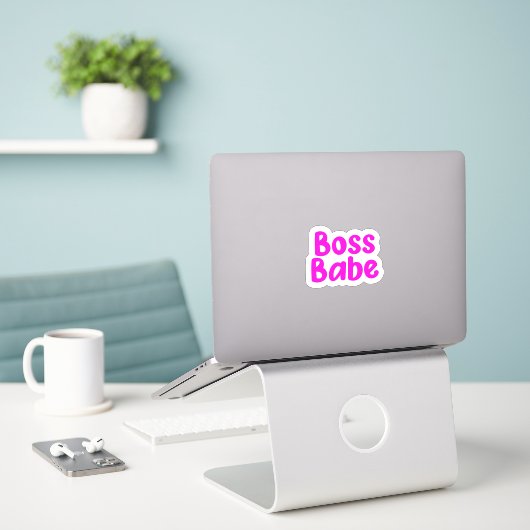 Sticker Babe Boss (Ordinateur portable sur le bureau)